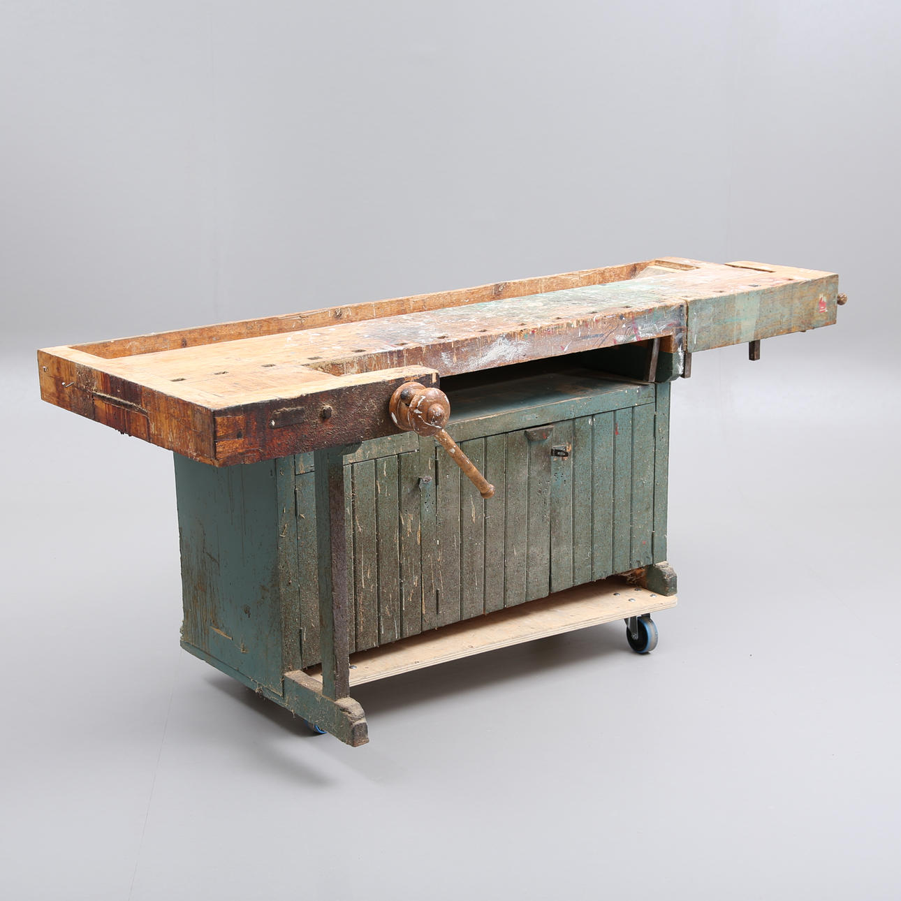 HOBELBANK/SCHREINERBANK.