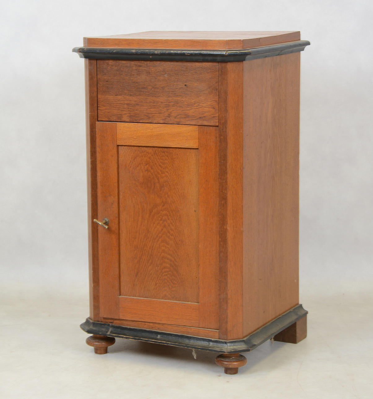 POTTSKÅP, drickamålat, 1800/1900-tal.