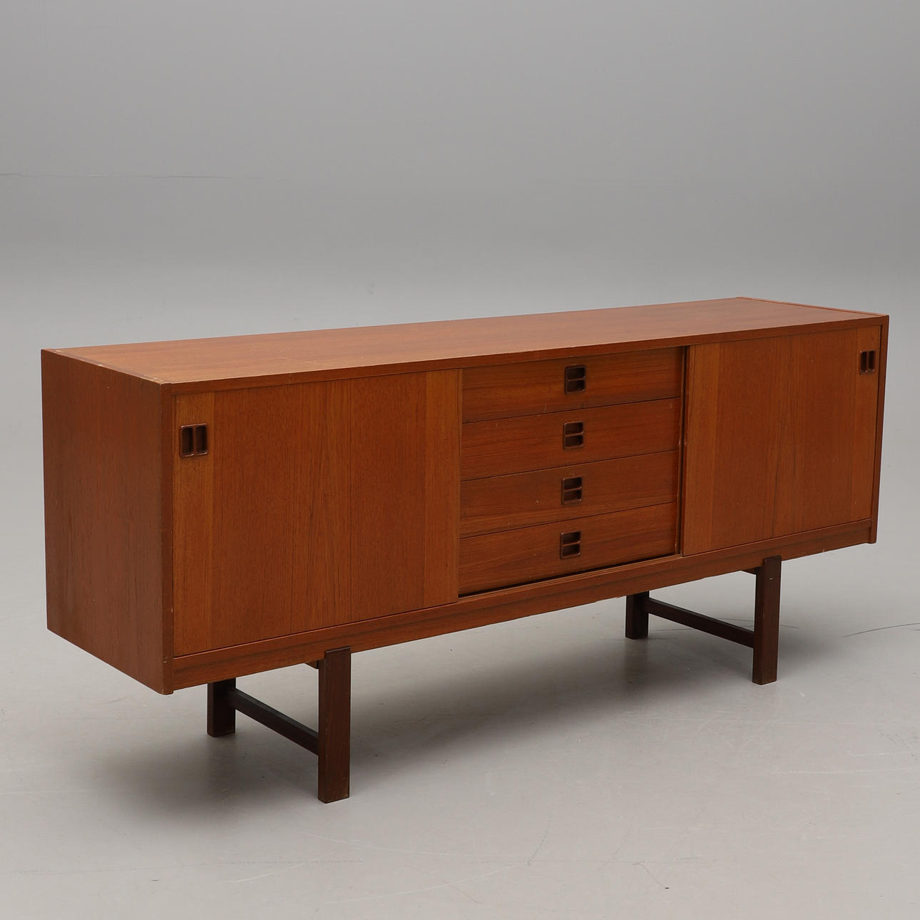 APARADOR. «Cometa», Bogeryds.