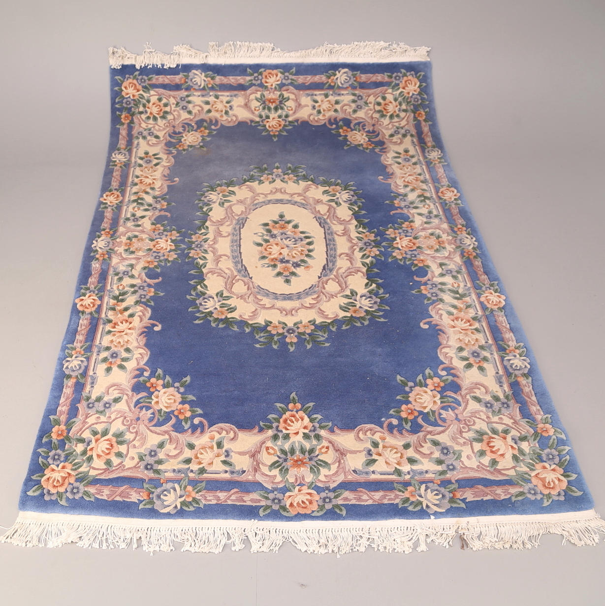 KINAMATTA, 242x168 cm.