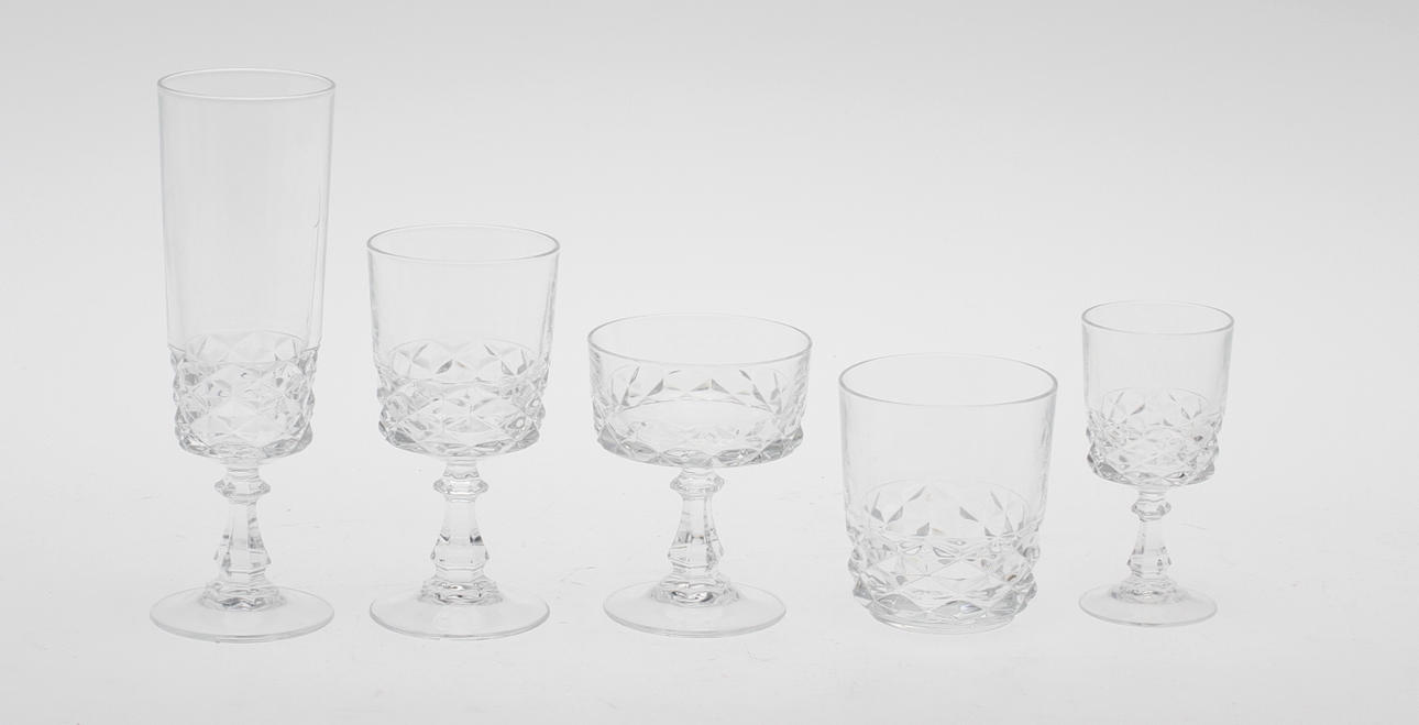 GLASSERVIS, fransk kristall, 53 delar.