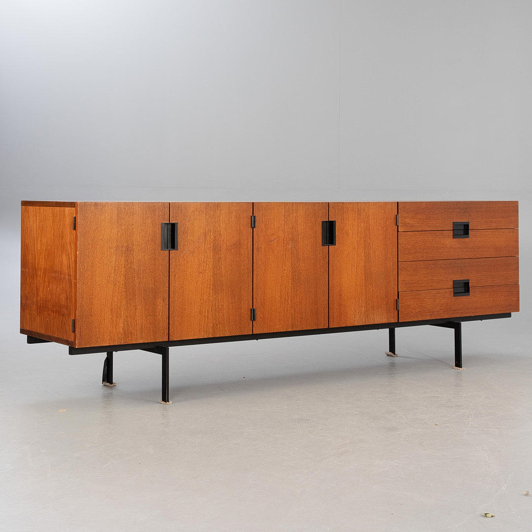CEES BRAAKMAN. Pastoe, Sideboard in Teak 'DU03'.