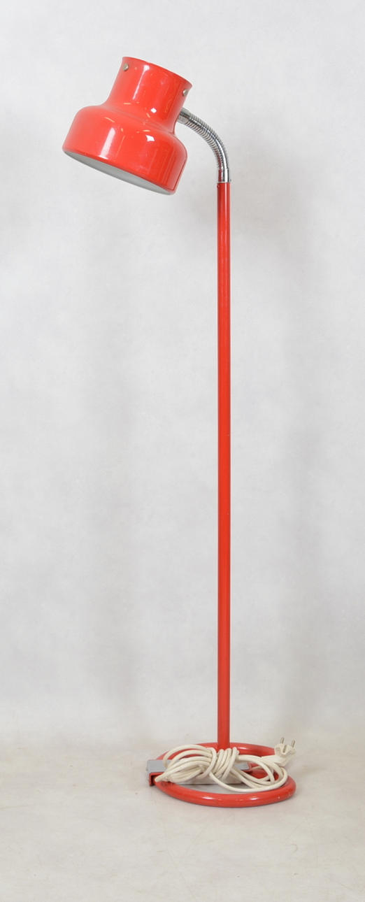 GOLVLAMPA, plåt, krom, 1970-tal.