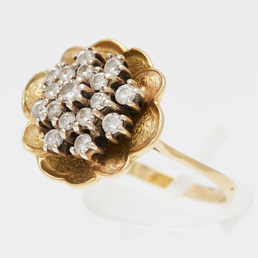 Anillo, oro amarillo 750, diamantes.