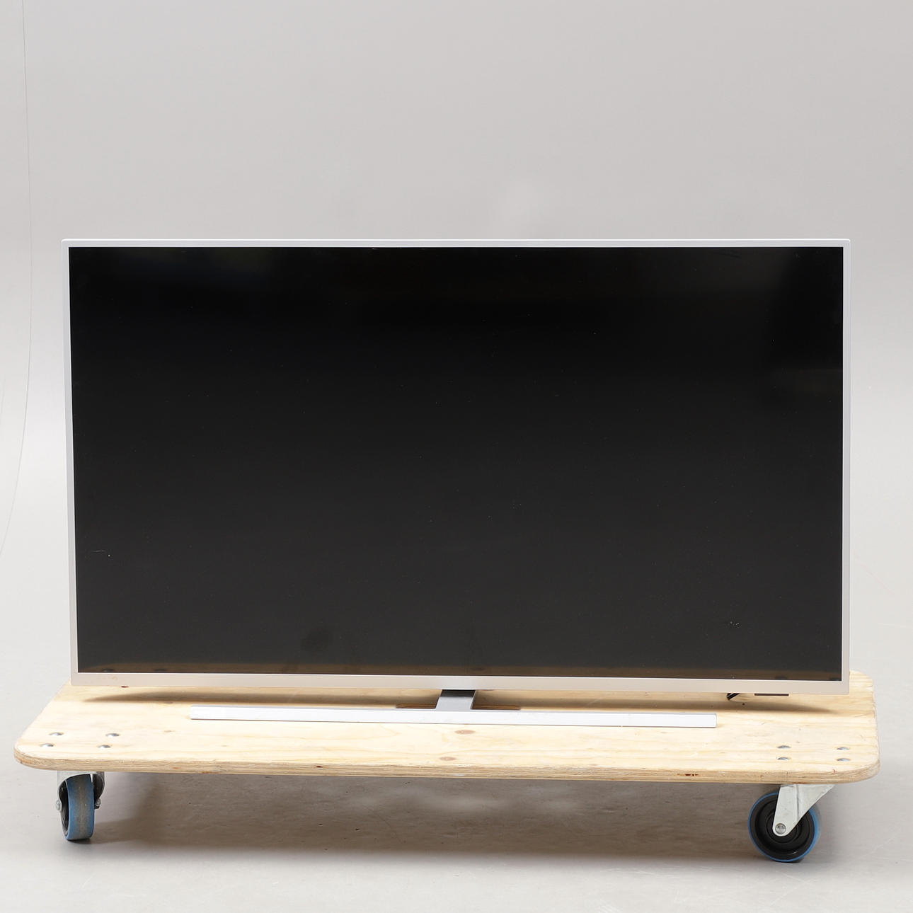 TV, 50 inch, Philips Ambilight.