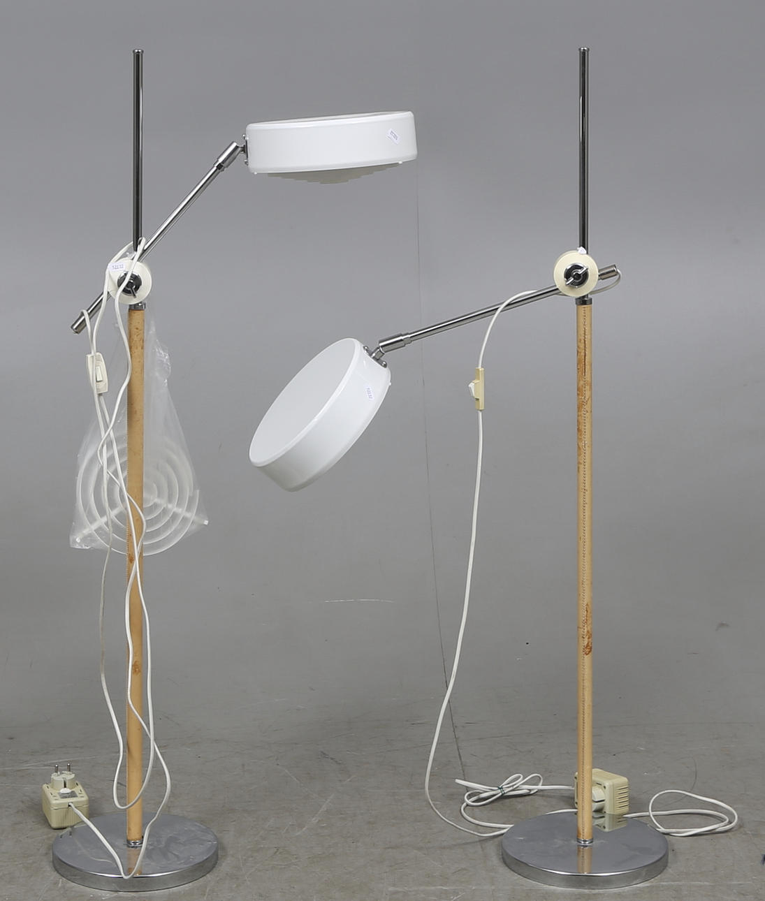 GOLVLAMPOR, ett par. "Simris", Anders Pehrson, Atelje Lyktan.