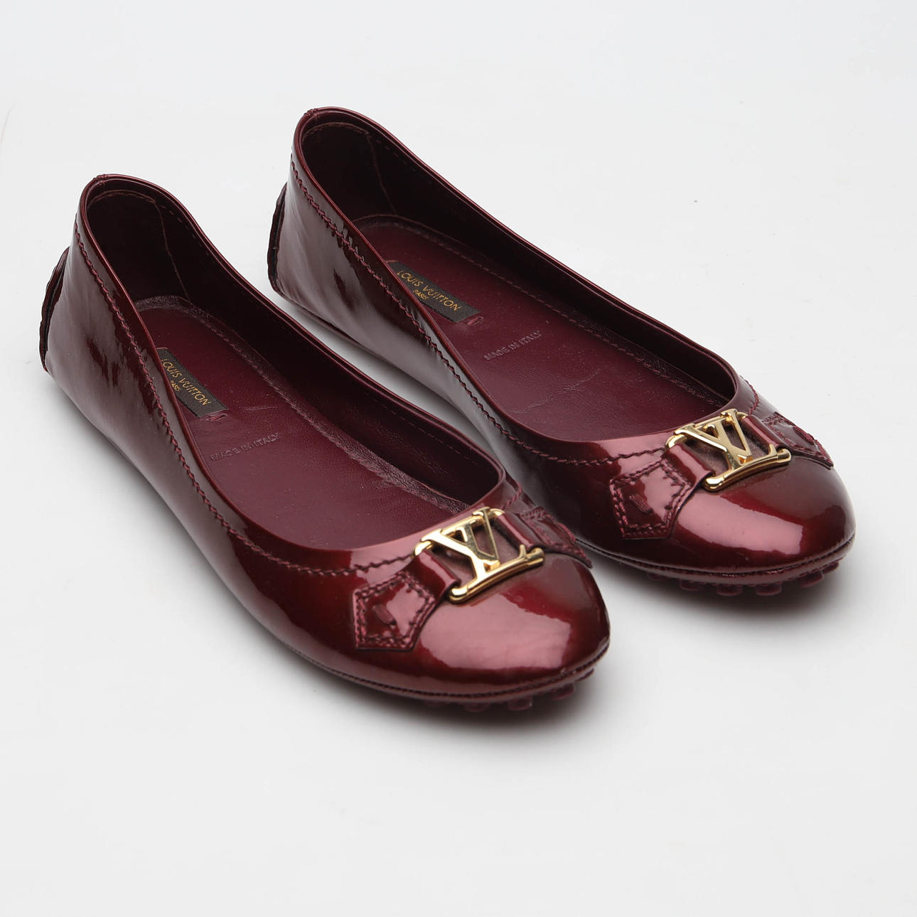 princess polly baby blue dress Louis Vuitton Burgundy Vernis Oxford Loafer 38 – THE CLOSET main image 1