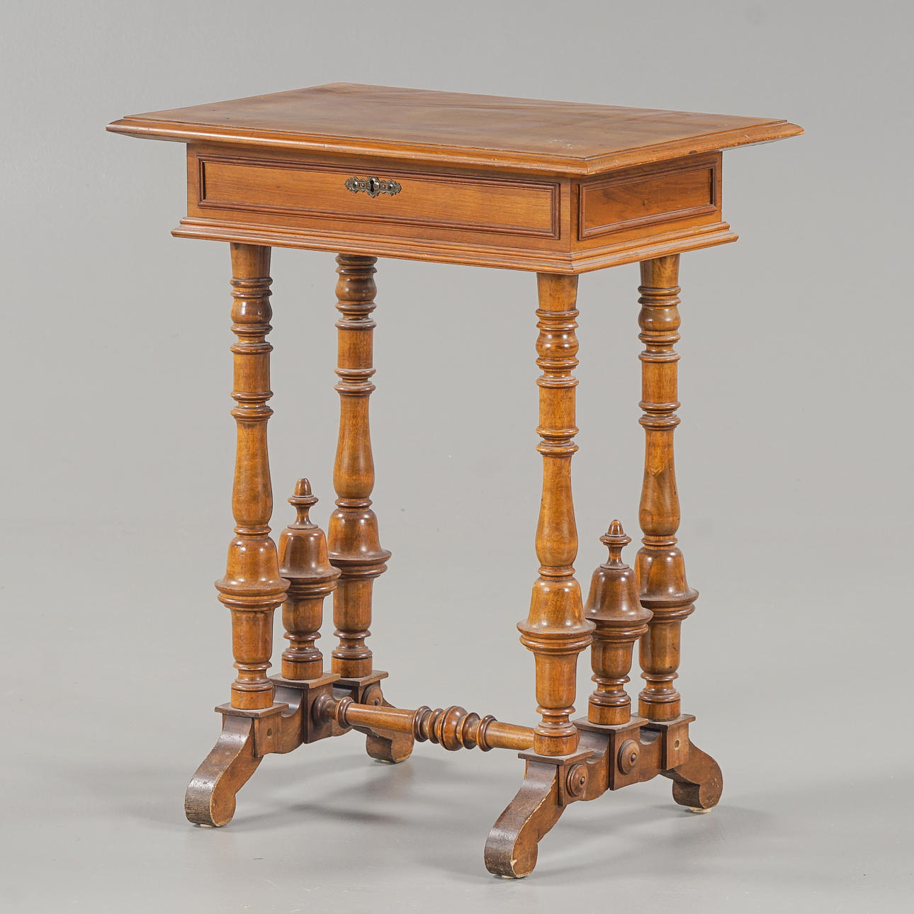 SEWING TABLE Late 19th century.