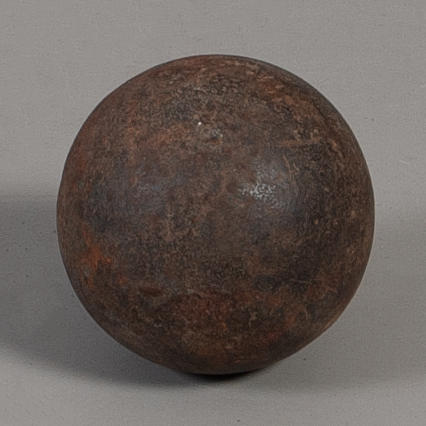 KANONENKUGEL. Eisen Durchmesser ca. 12 cm.