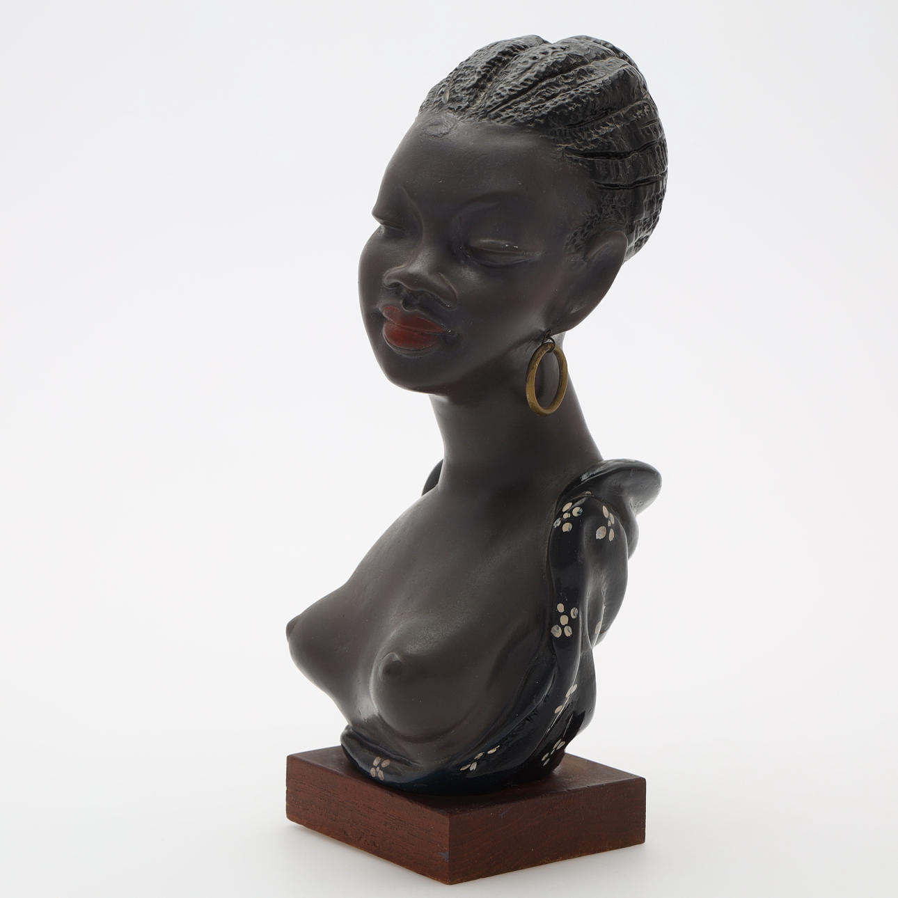 GINO MANCA. Sculpture, bust, signed.