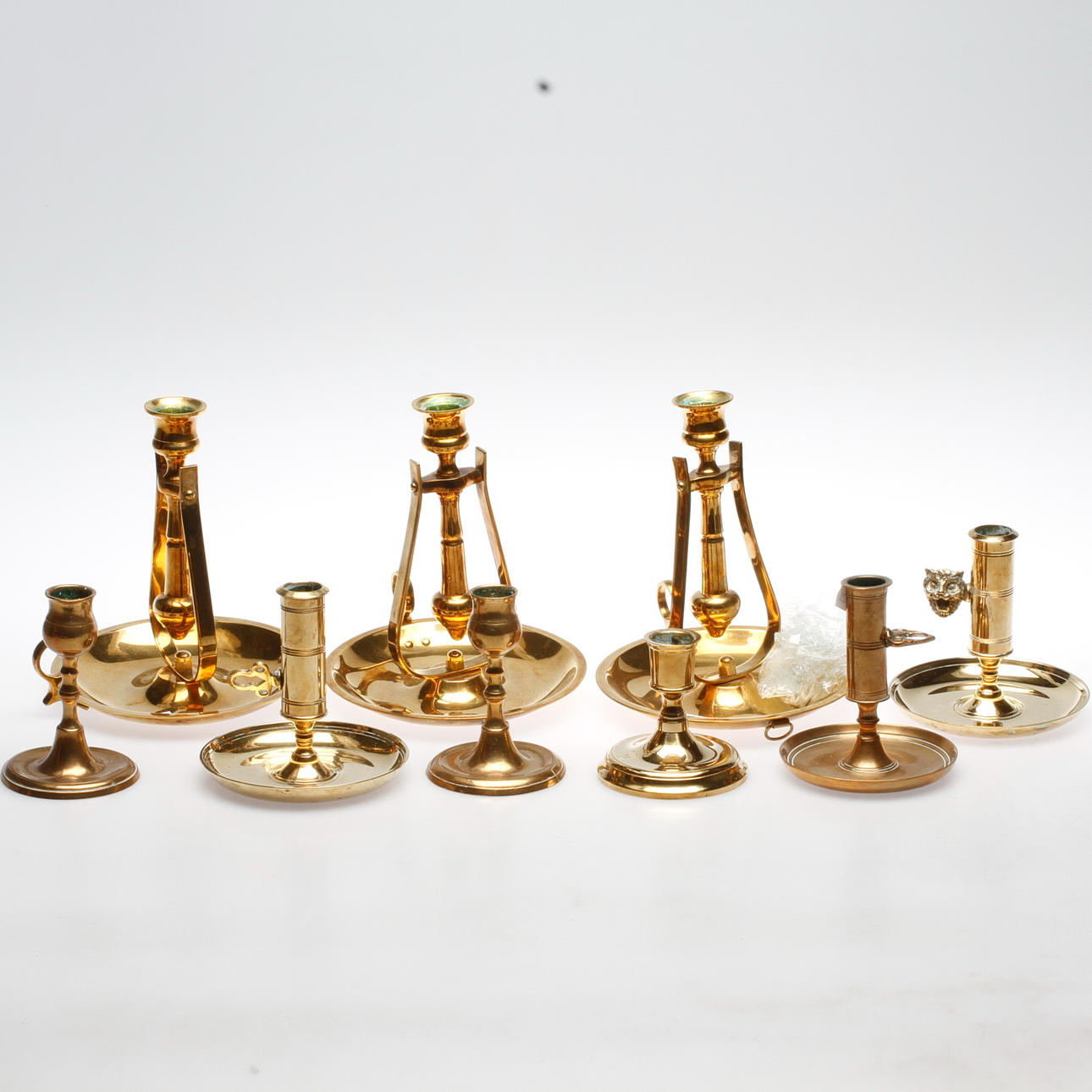 LJUSSTAKAR, 9 st, mässing, 1800-1900-tal.