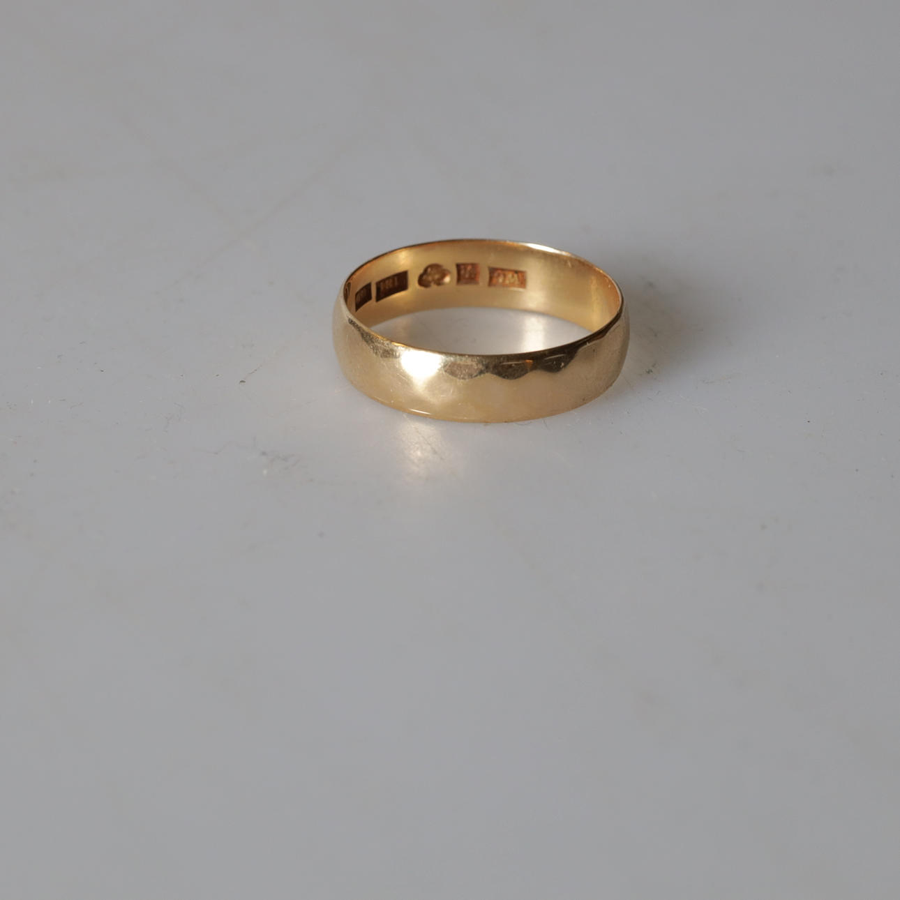 RING, 18K guld, Wilsons Guld, Nyköping, 1966. Totalvikt ca 5 gram.