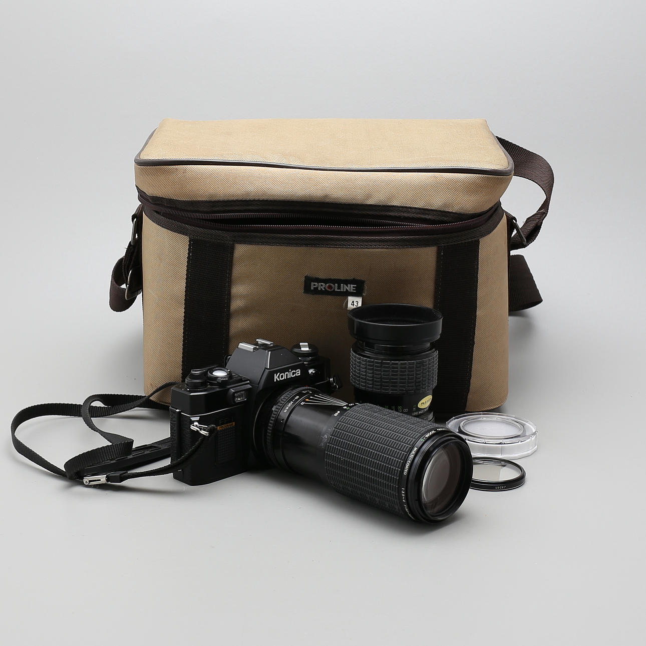 SYSTEMKAMERA, Konica FP-1, 2 objektiv m.m.