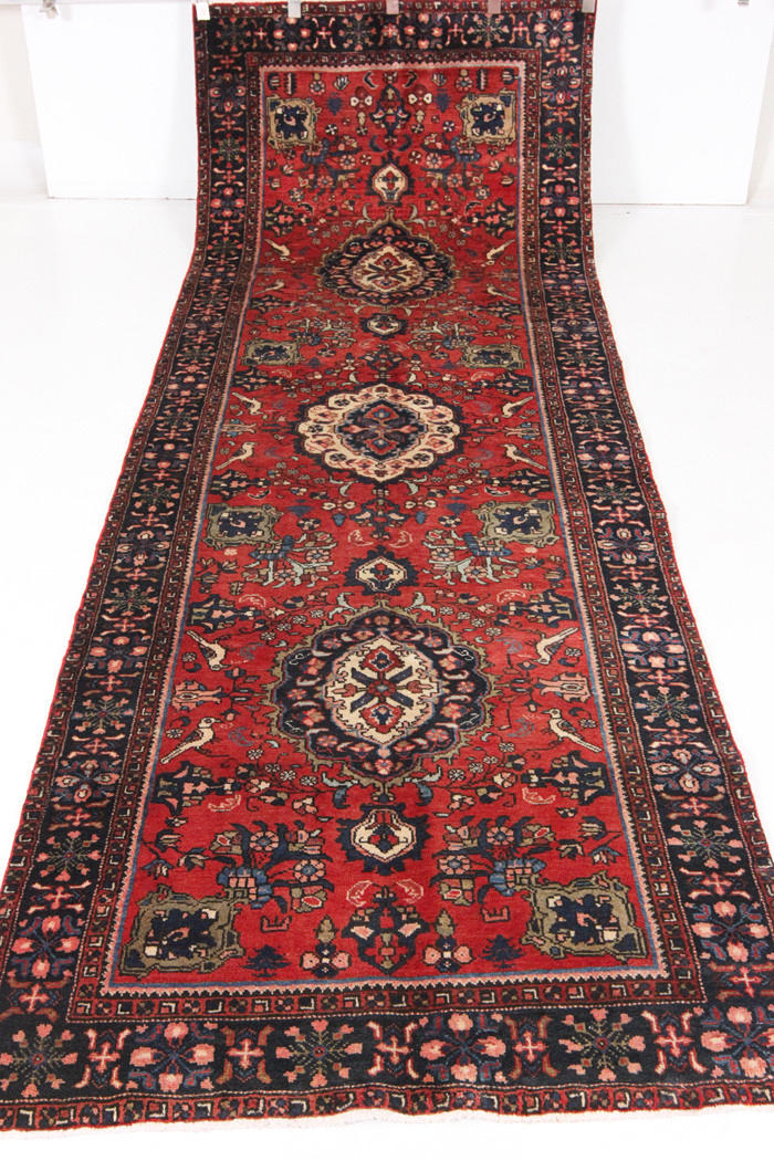 ORIENTALISK MATTA. Tabriz, 325 x 110 cm.