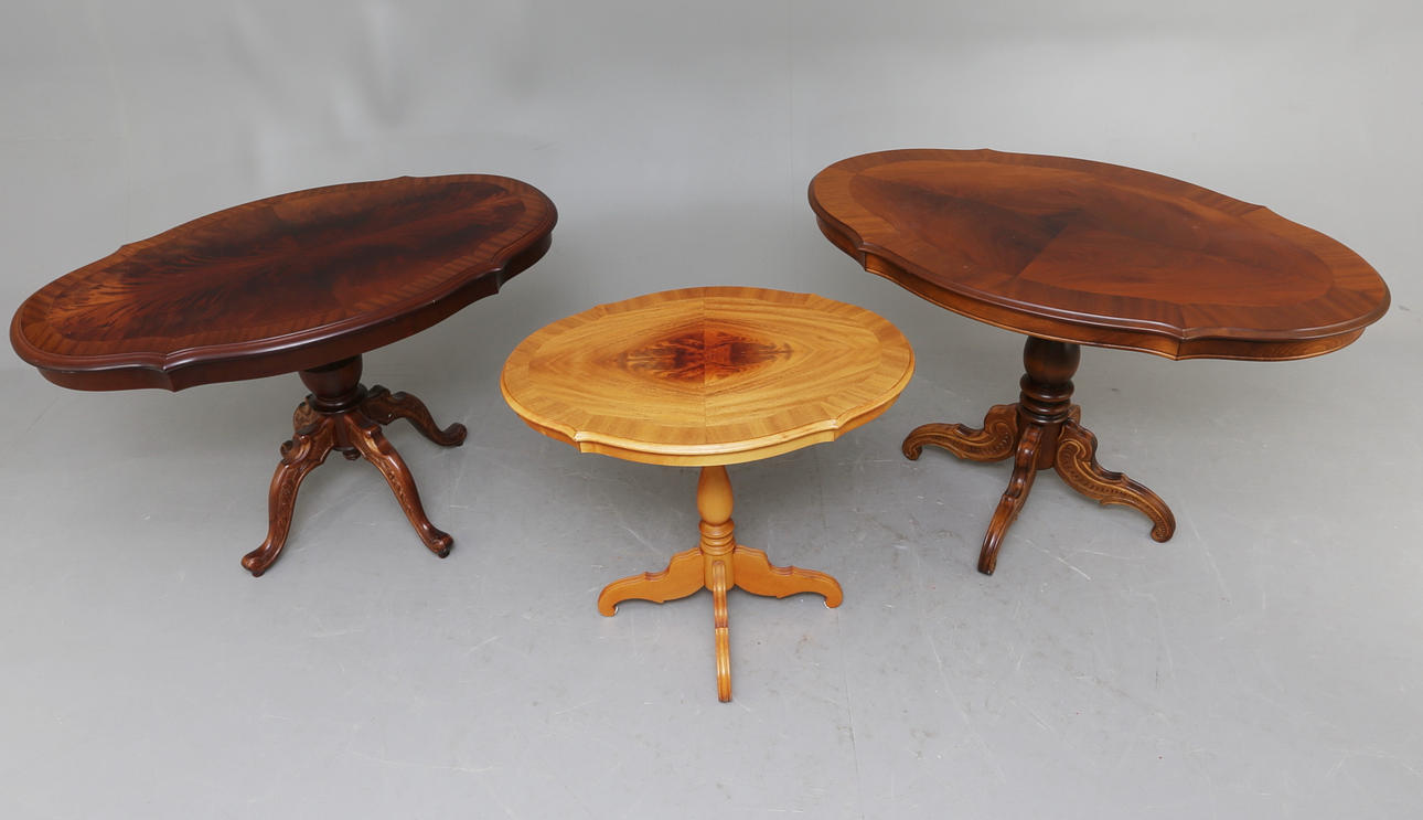 PELARBORD, 3 st, rokokostil, Alsterbro Möbler AB, 1900-tal.