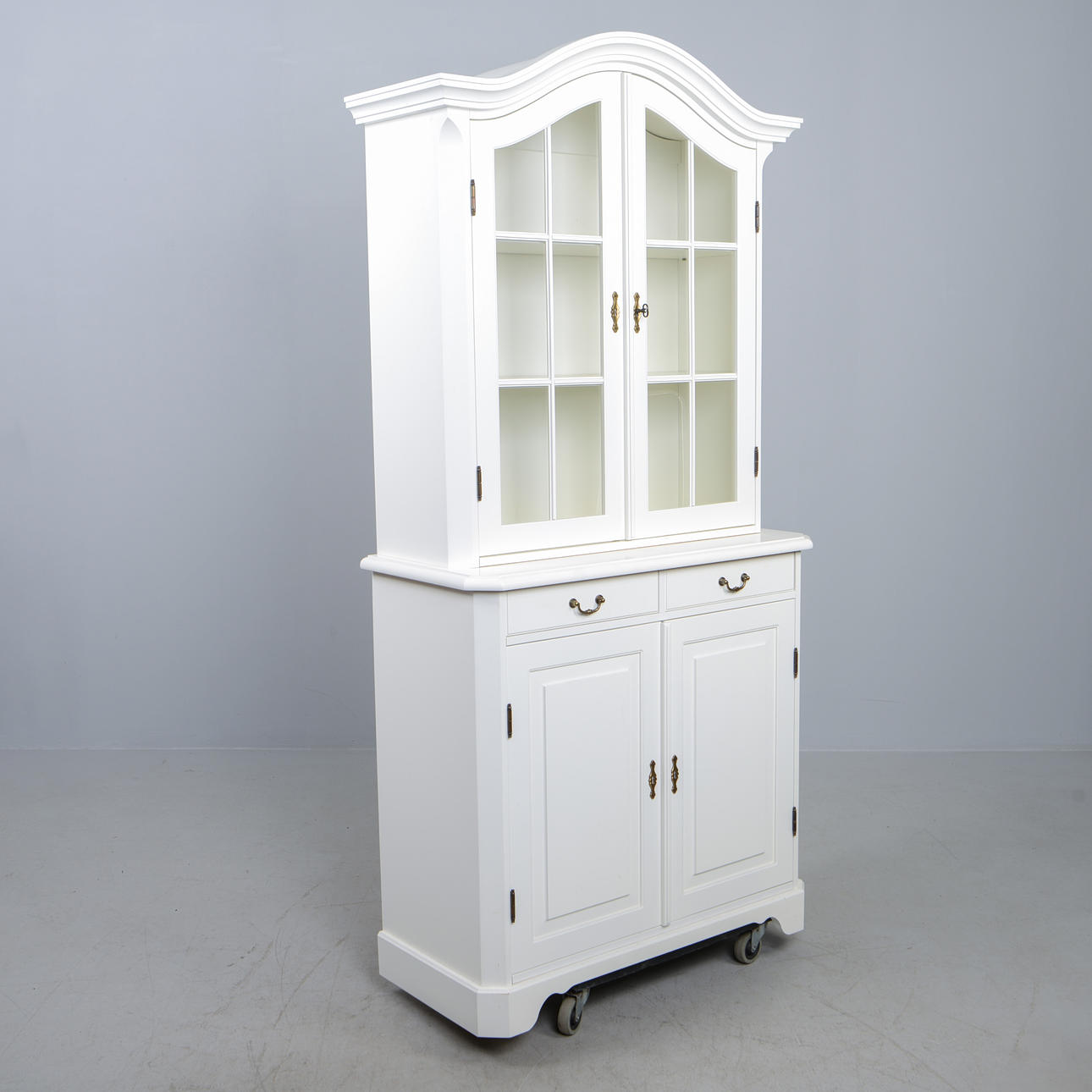 A display cabinet, Malmbäcks-Werken, Jönköping, 1900/2000s.
