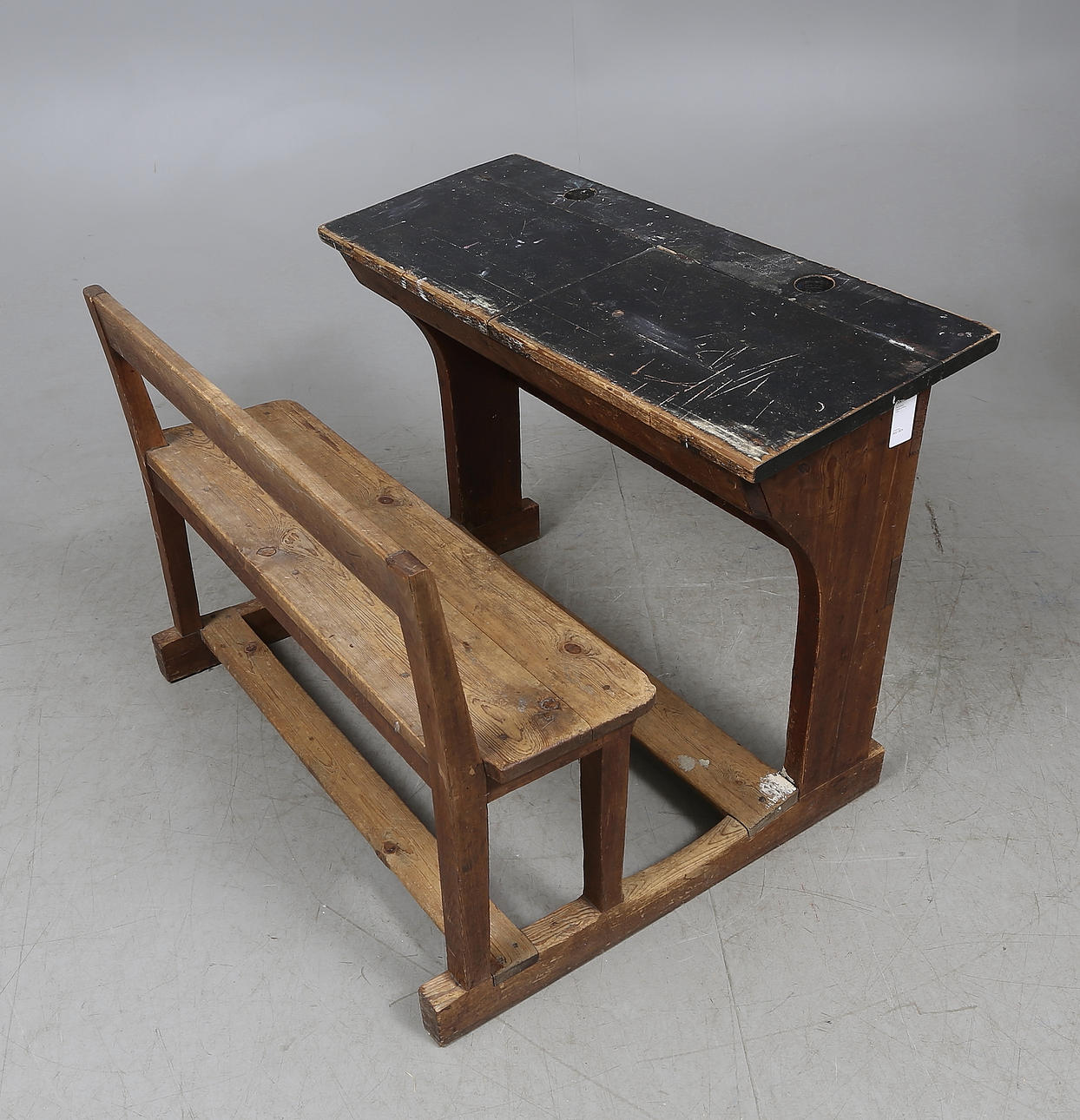 SKOLBÄNK, dubbel, omkring 1900.