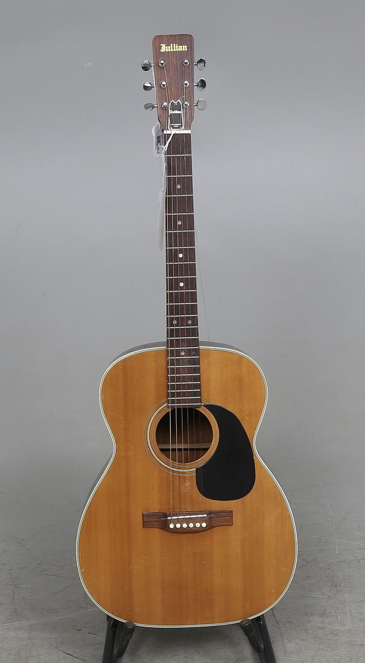 AKUSTISK GITARR, F-150, Japan, Manufactured by Kurosawa, Jullian.