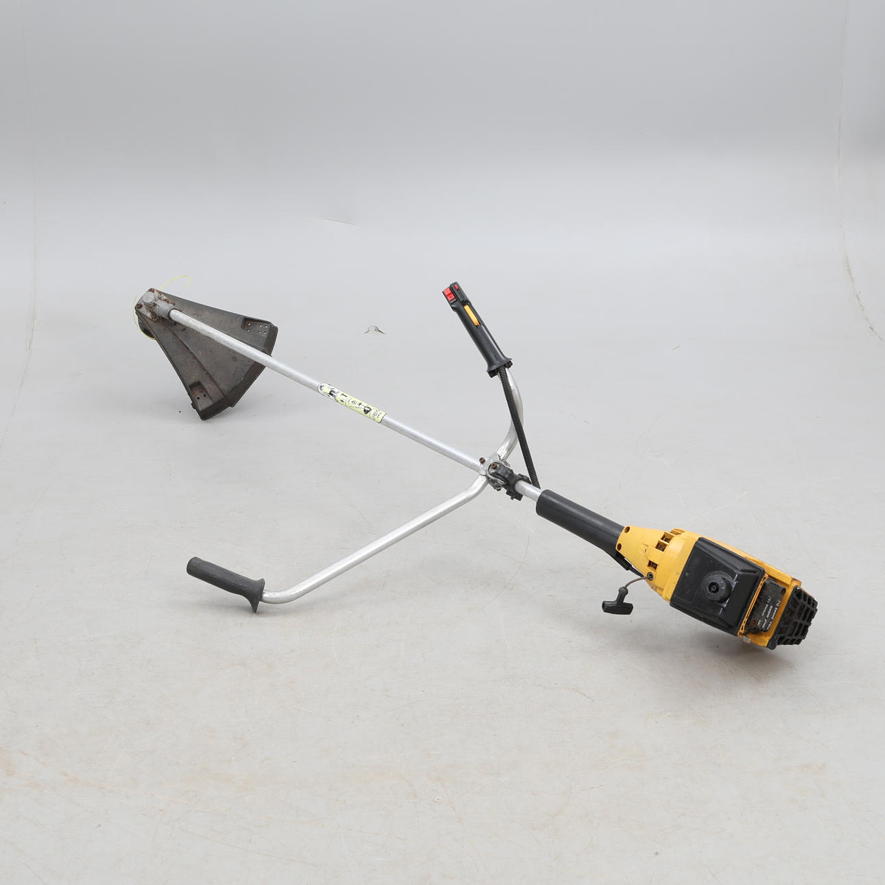 RASENTRIMMER, Partner B325.