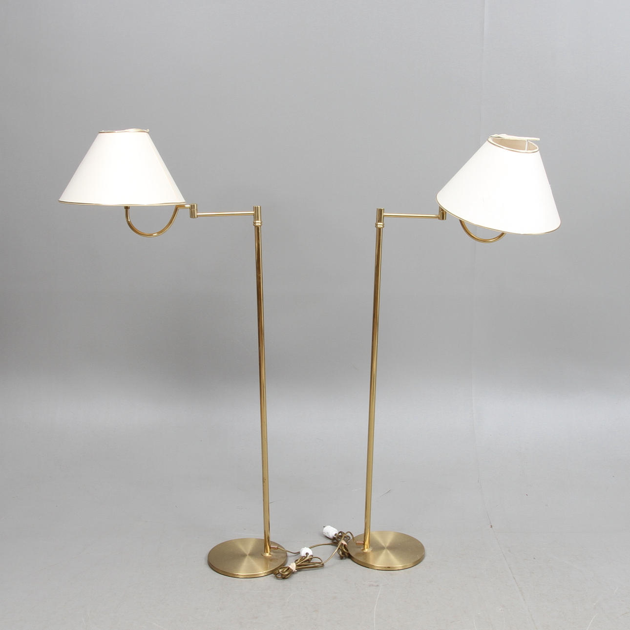 GOLVLAMPOR, 1 par, EWÅ, Värnamo, 1900-tal.