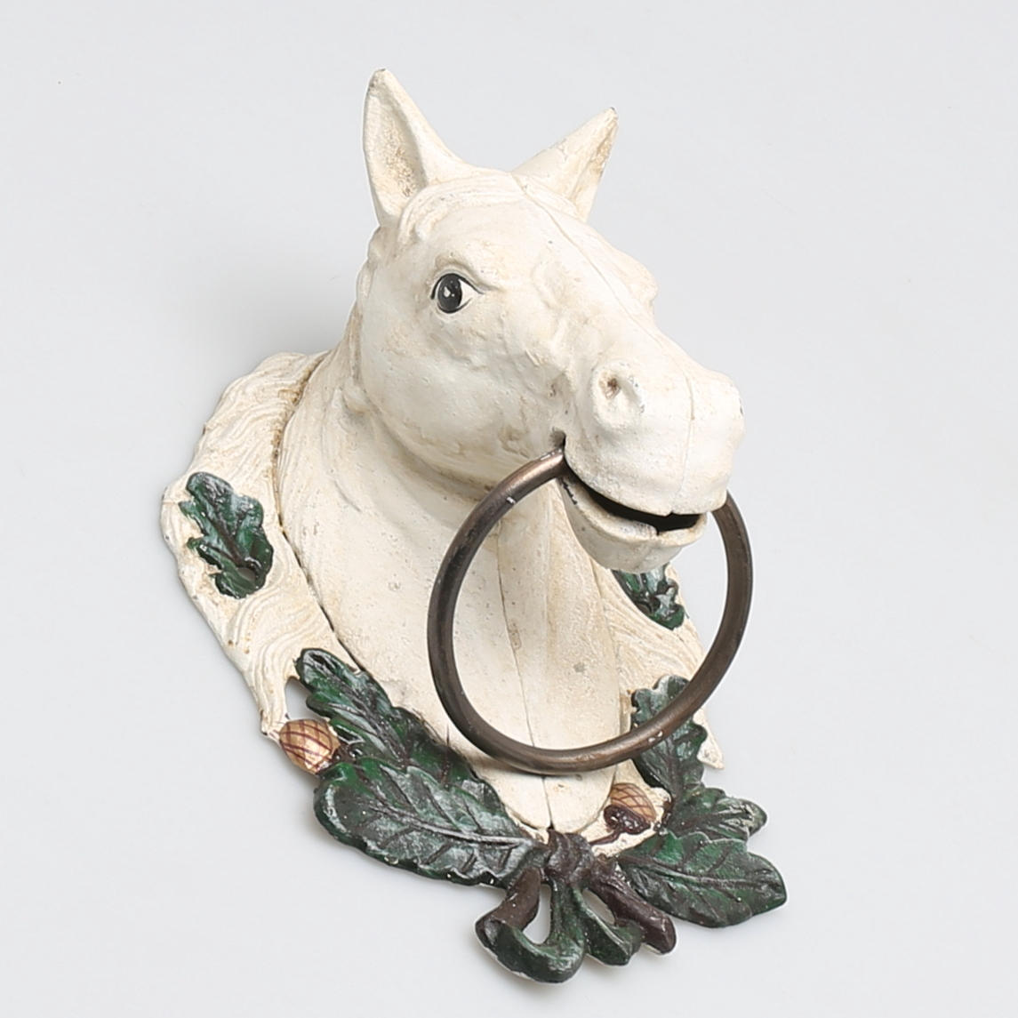 DÖRRKLÄPP i gjutjärn, hästhuvud, moden tillverkning.