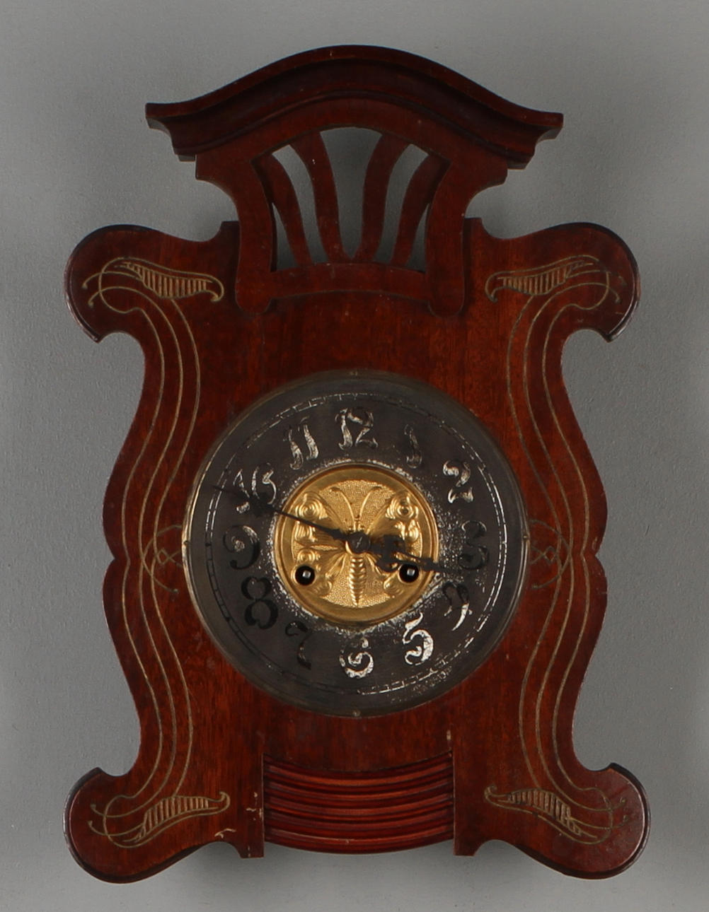 VÄGGUR, Jugend, tidigt 1900-tal.