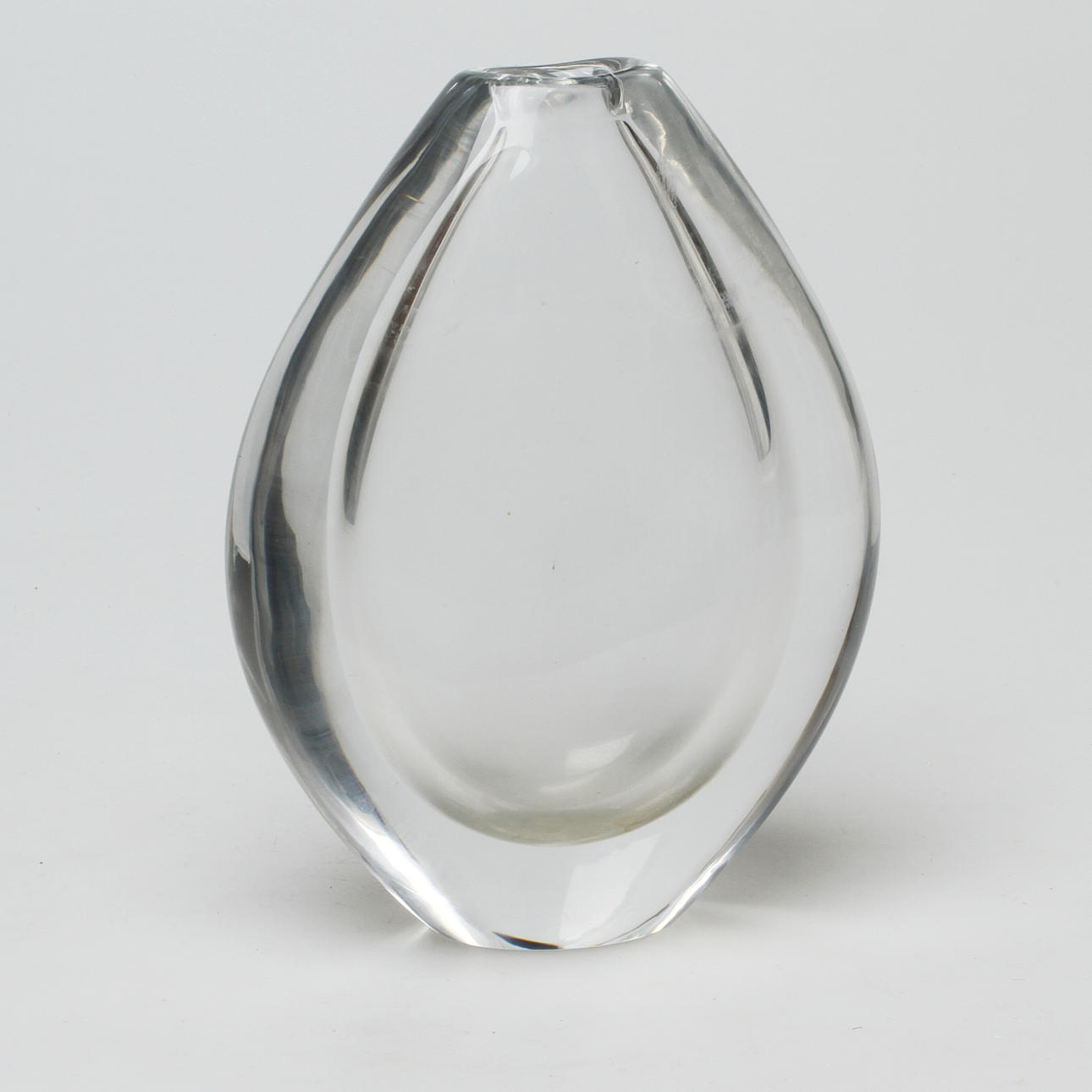 VAS, glas, Sven Palmqvist, sign PU 3632, Orrefors.