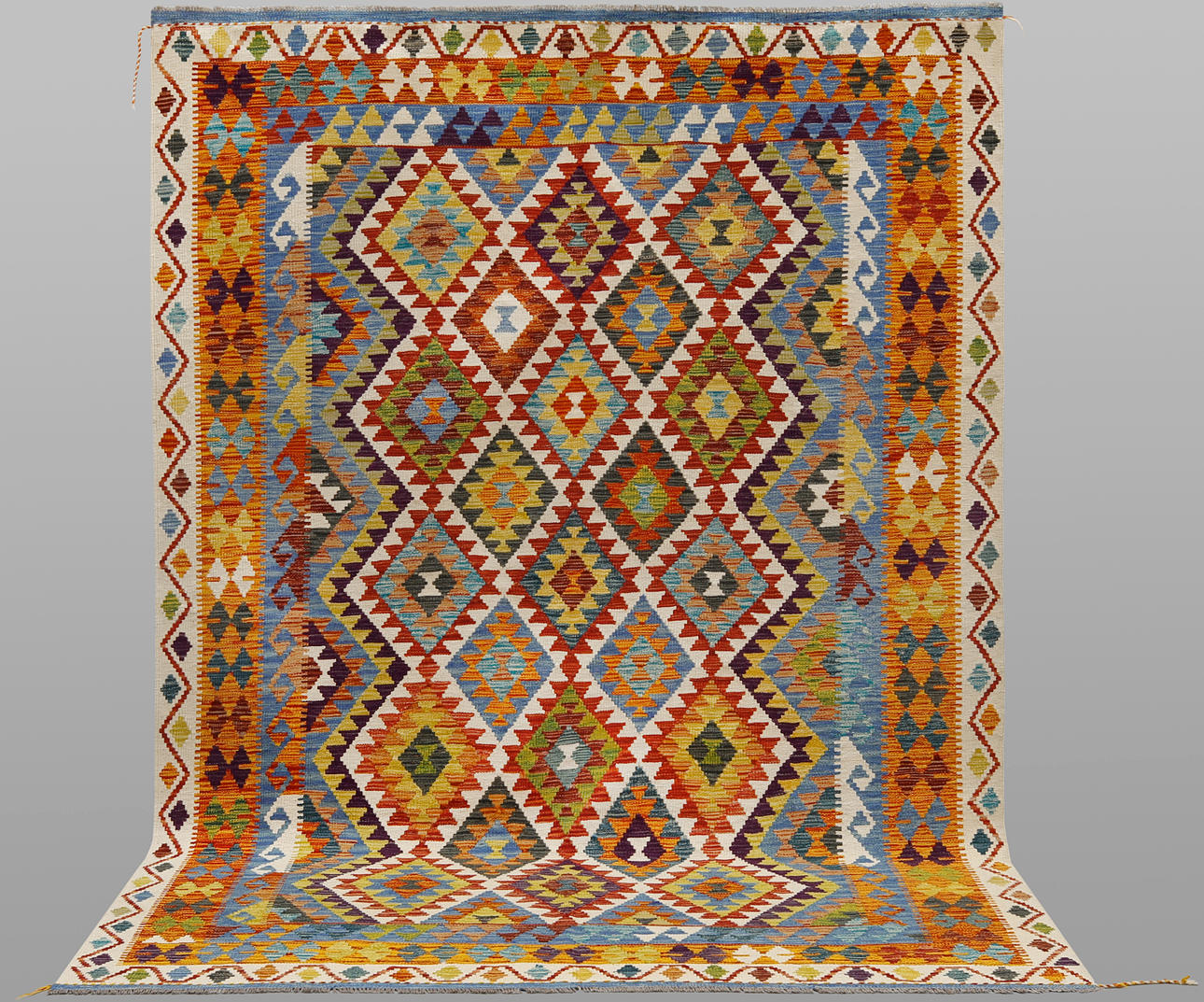 MATTA. Kelim, klassisk design, 295 x 201 cm. Mattor & Textil - Mattor ...