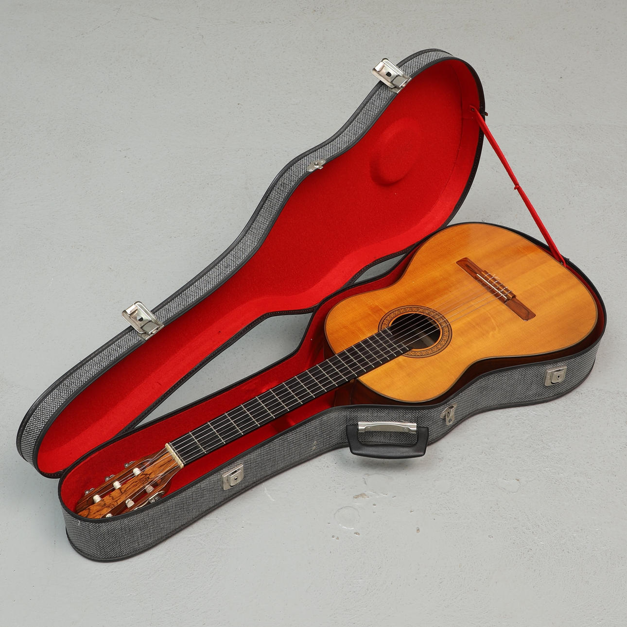 AKUSTISK GITARR, troligtvis Georg Bolin, 1960/70-tal.