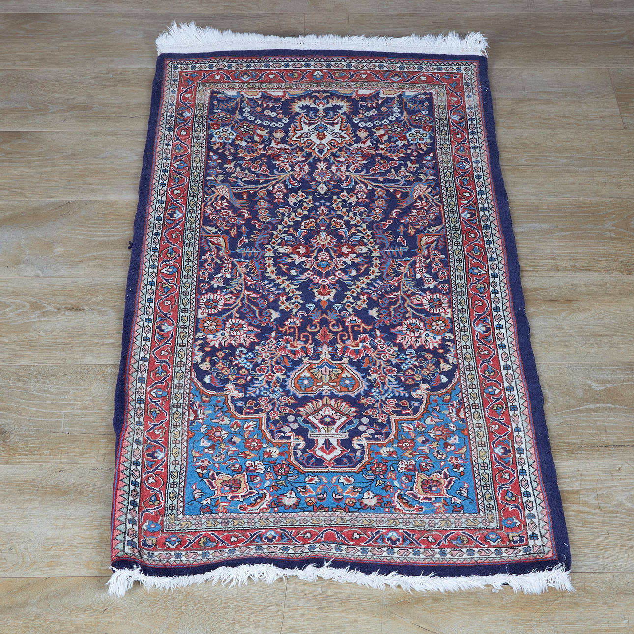 TEPPICH, Vögel, Wolle auf Watte.