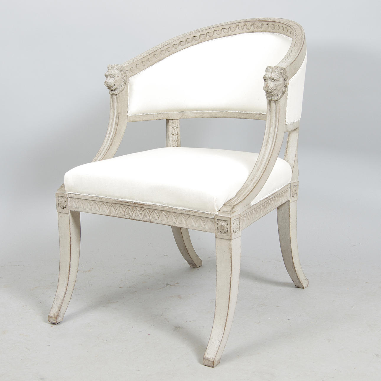 BALJFÅTÖLJ, sengustaviansk stil, samtida.