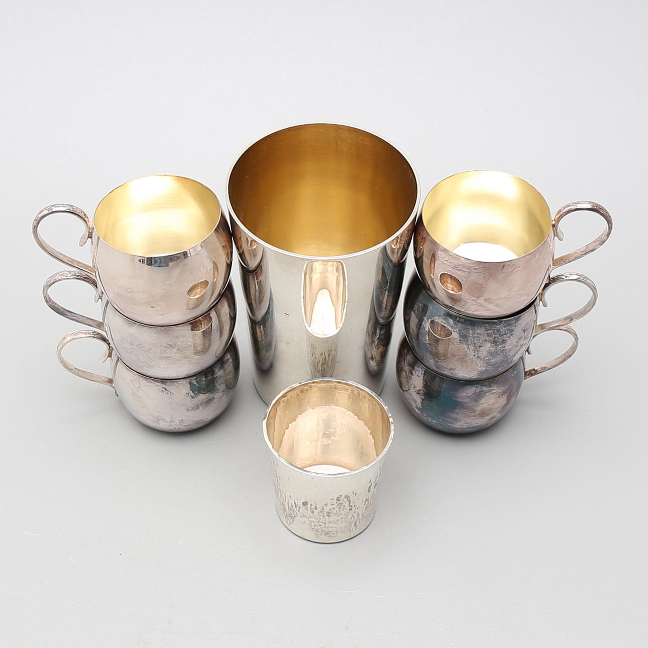 SILVERFÖREMÅL, 8 st, 352 gram.