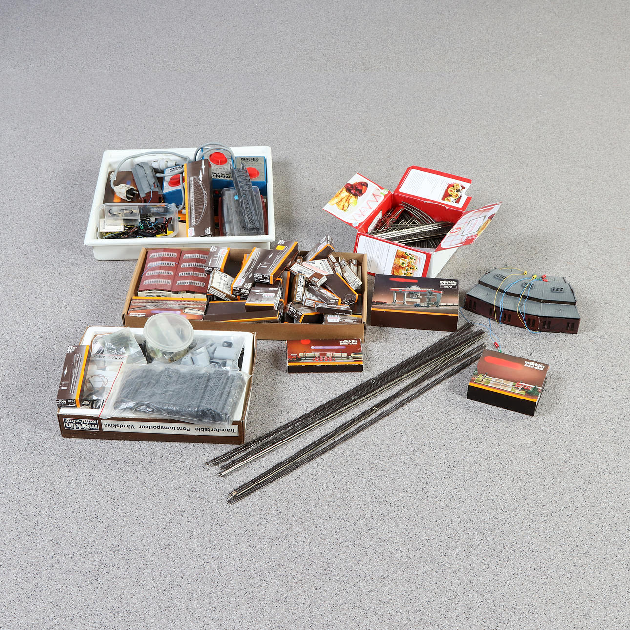 MARKLIN, MODEL RAILWAY. The Mini-Club.