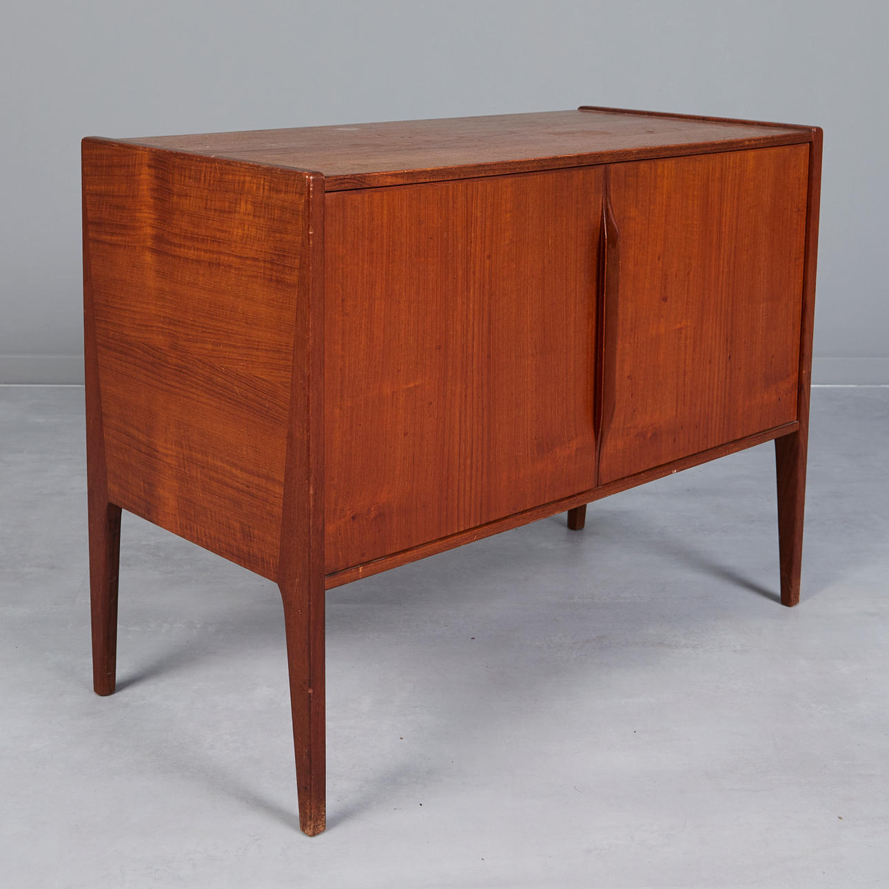 Mueble/cómoda, teca, años 60, Escandinavia.