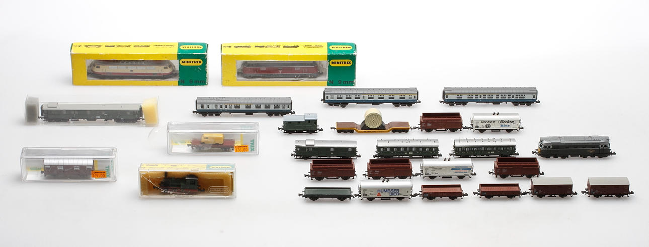 MODELLTÅG, 17 st, Minitrix.
