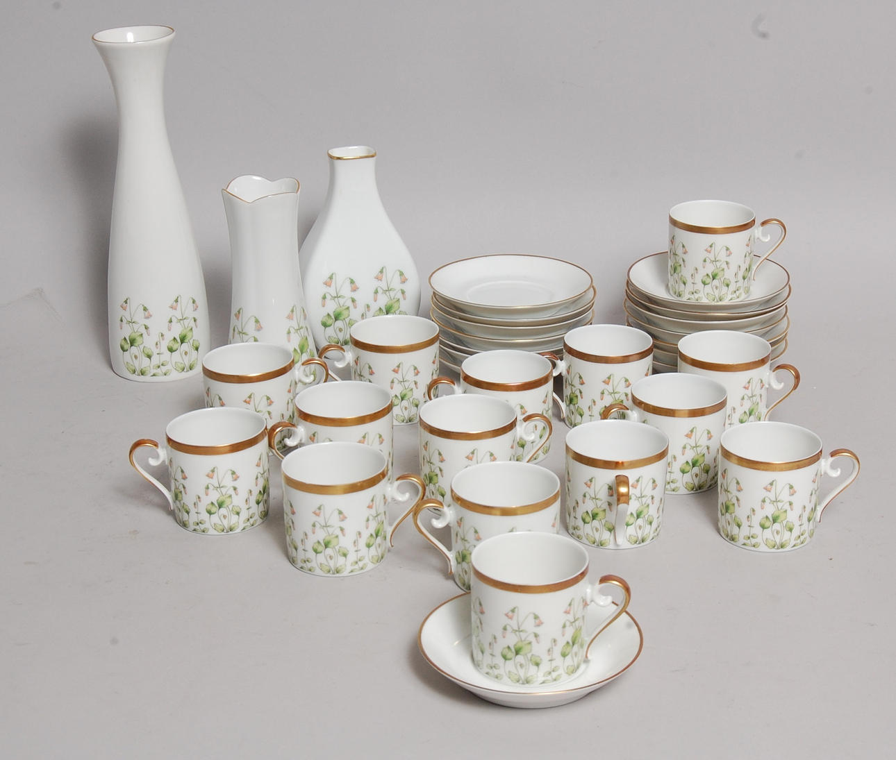 ESPRESSOKOPPAR, 32 delar delar, Hackefors, " Linnea".