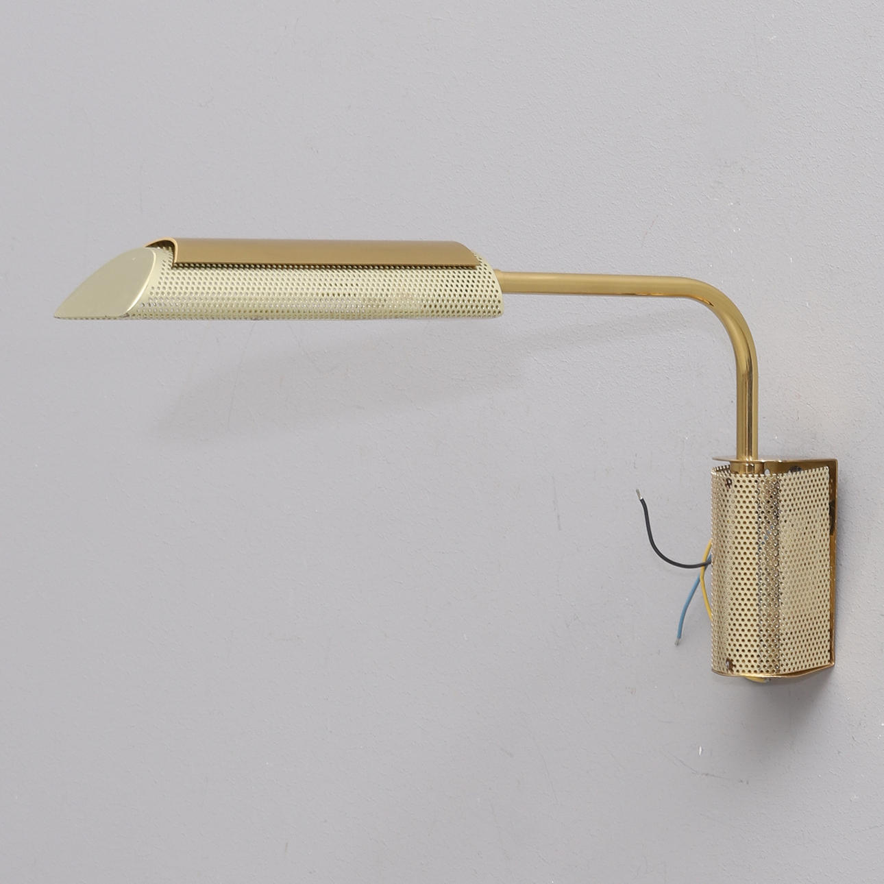 WALL LAMP, brass. Baulman Leuchten.