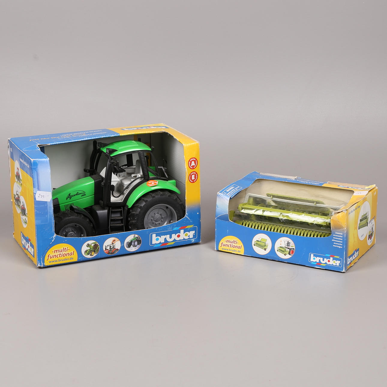 BRUDER, traktor och harv, 2000-tal.