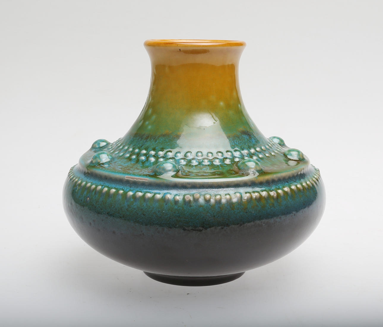 VAS, keramik, Mari Simmulson, Upsala Ekeby, 1900-tal.