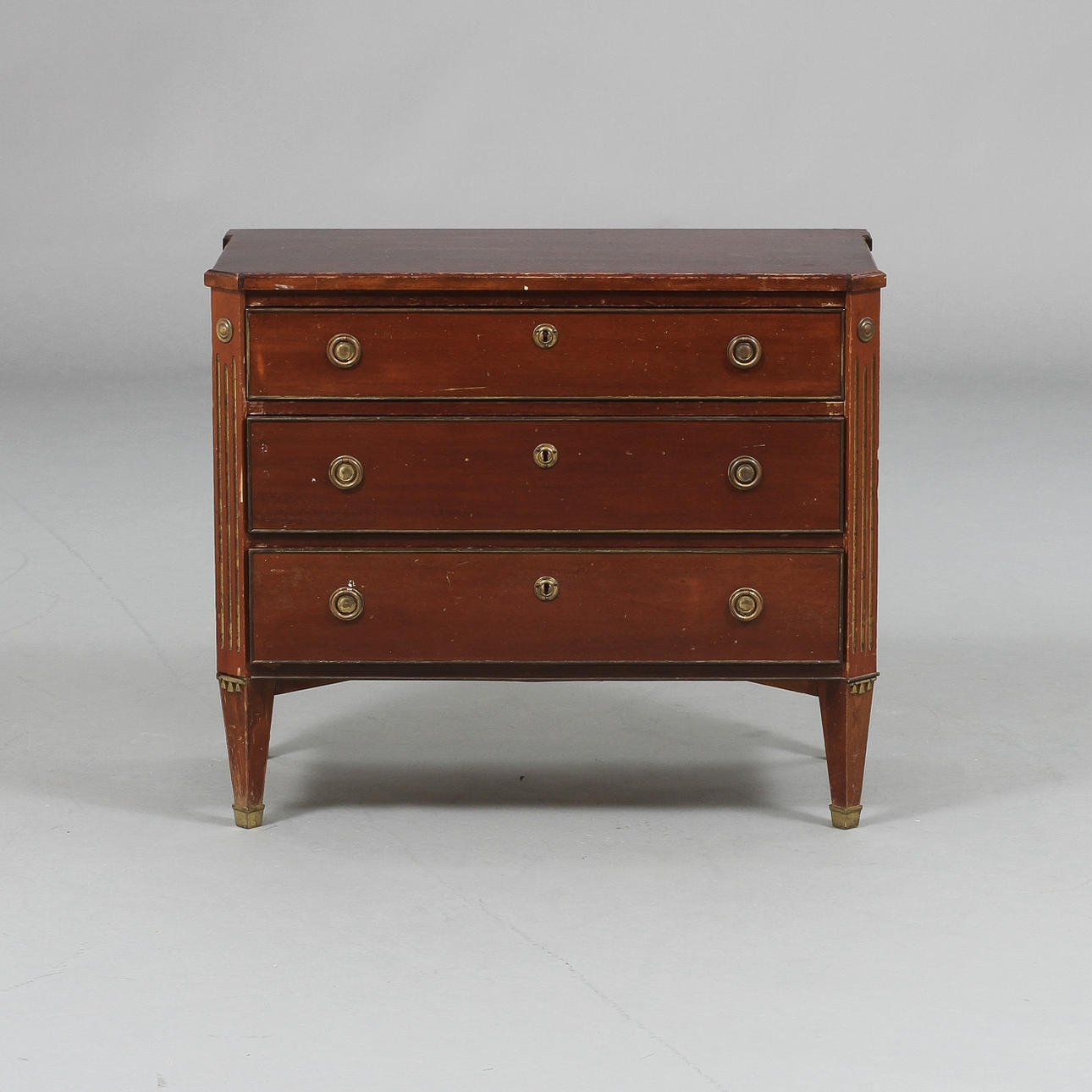 BYRÅ, sengustaviansk stil, 18/1900-tal.