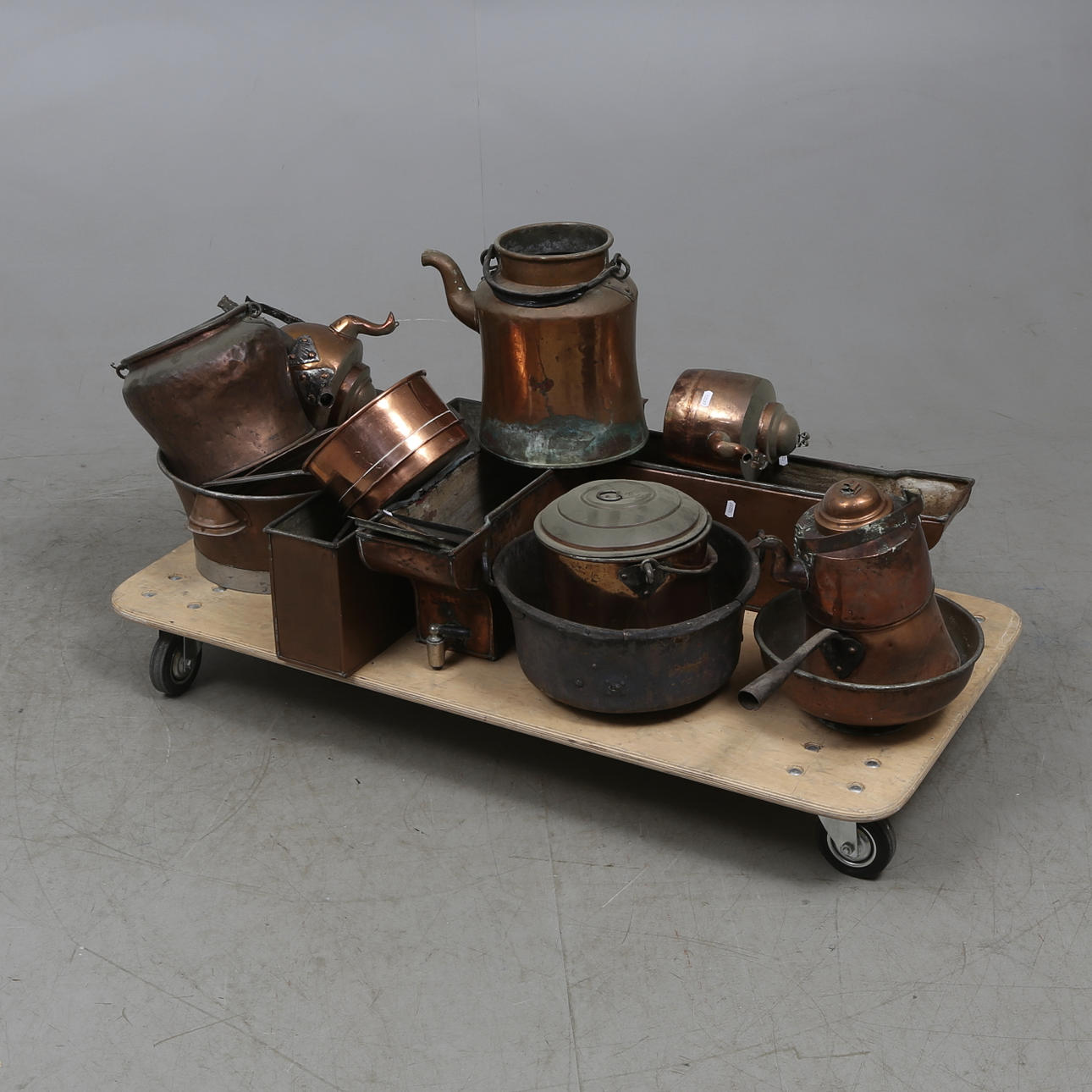 KOPPAR, 15 delar, 1800-1900-tal.