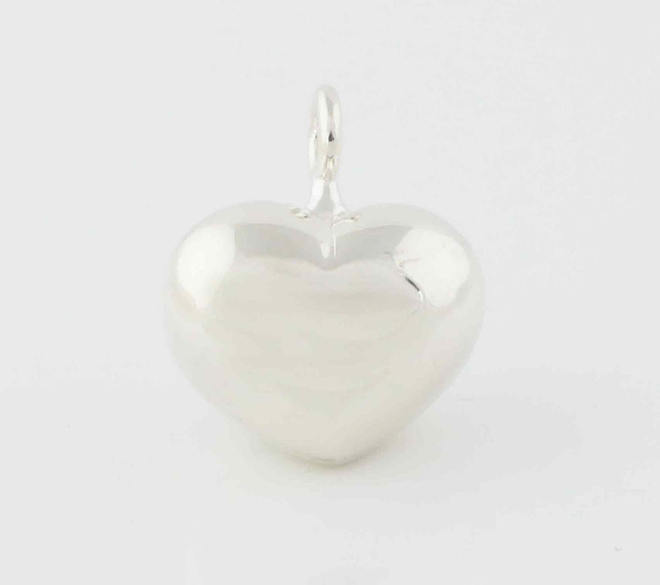 KATARINA FALLHOLM. Anhänger, Silber, Herz, Opera & Co.