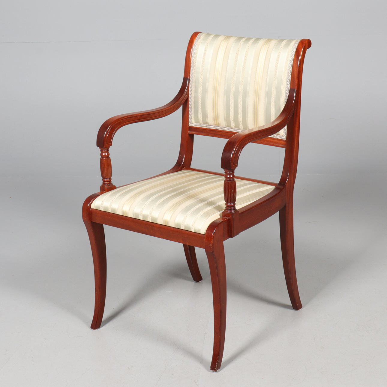 SILLÓN, estilo imperio.