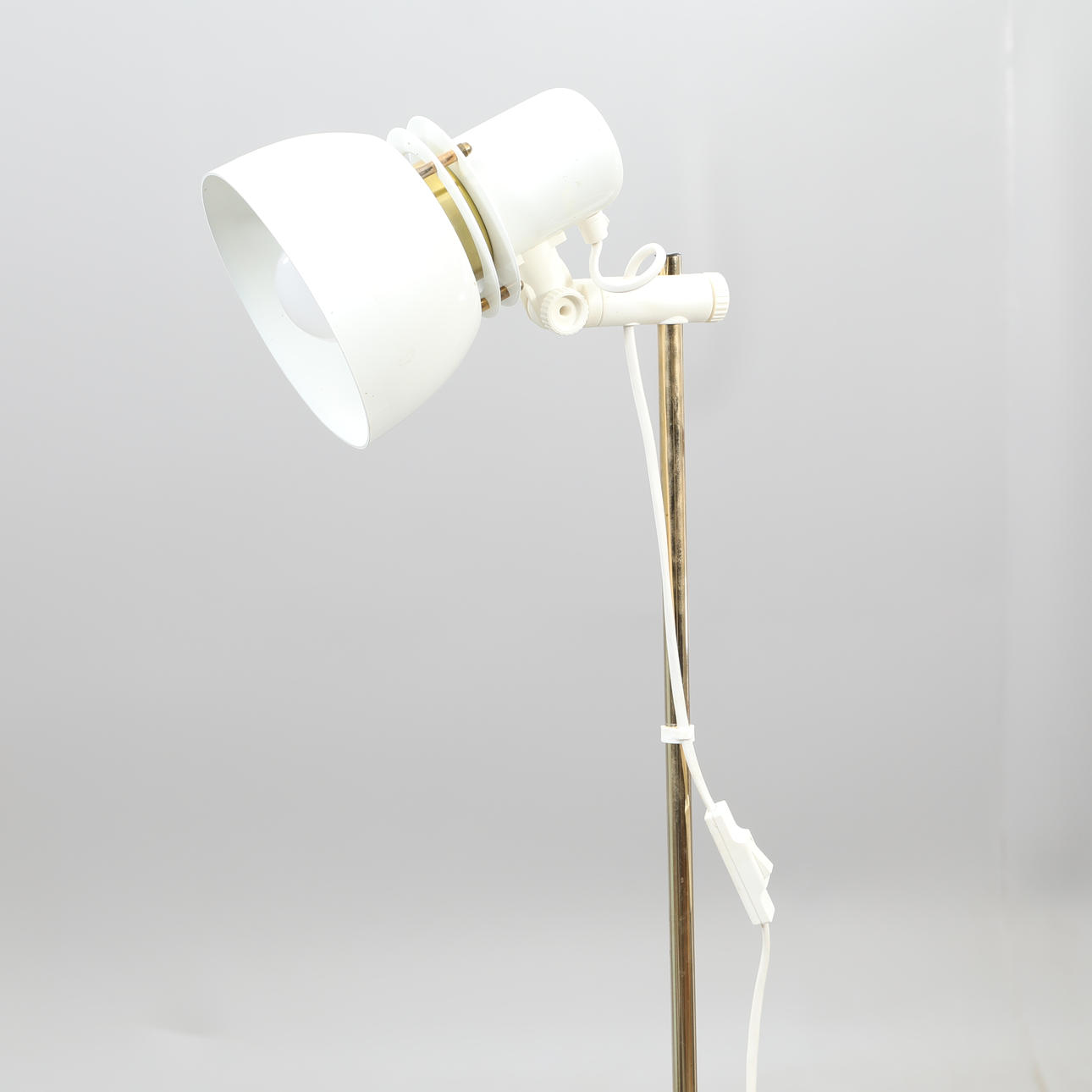 FLOOR LAMP, labeled BeLiD.