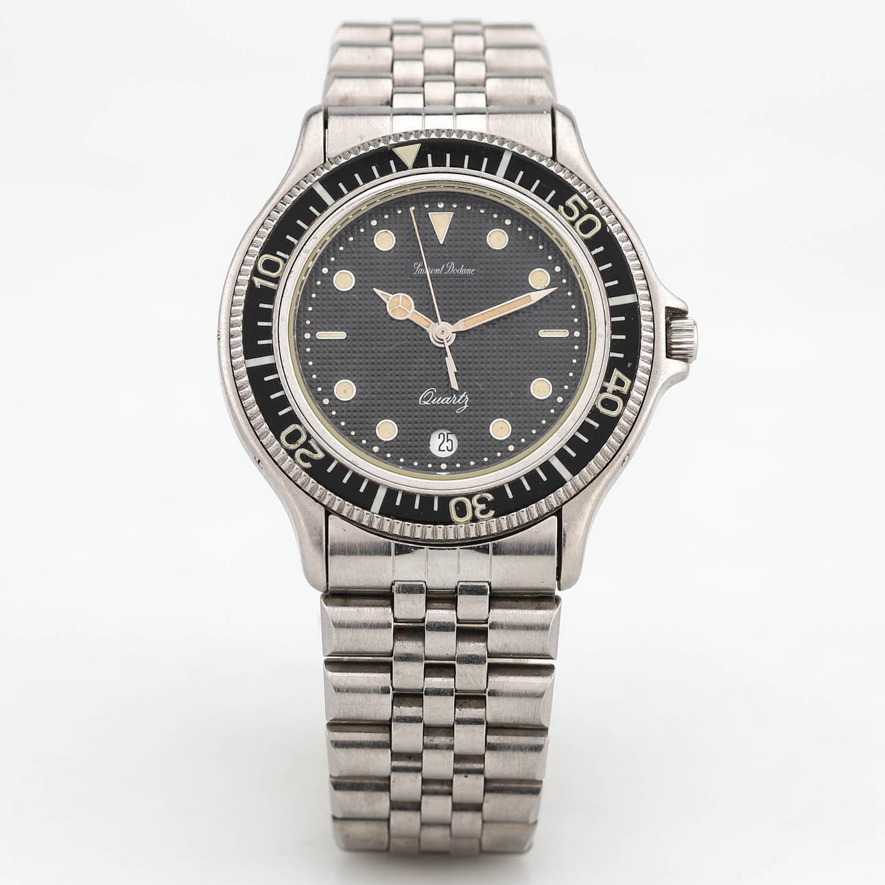 LAURENT DODANE Diving watch, steel, quartz.