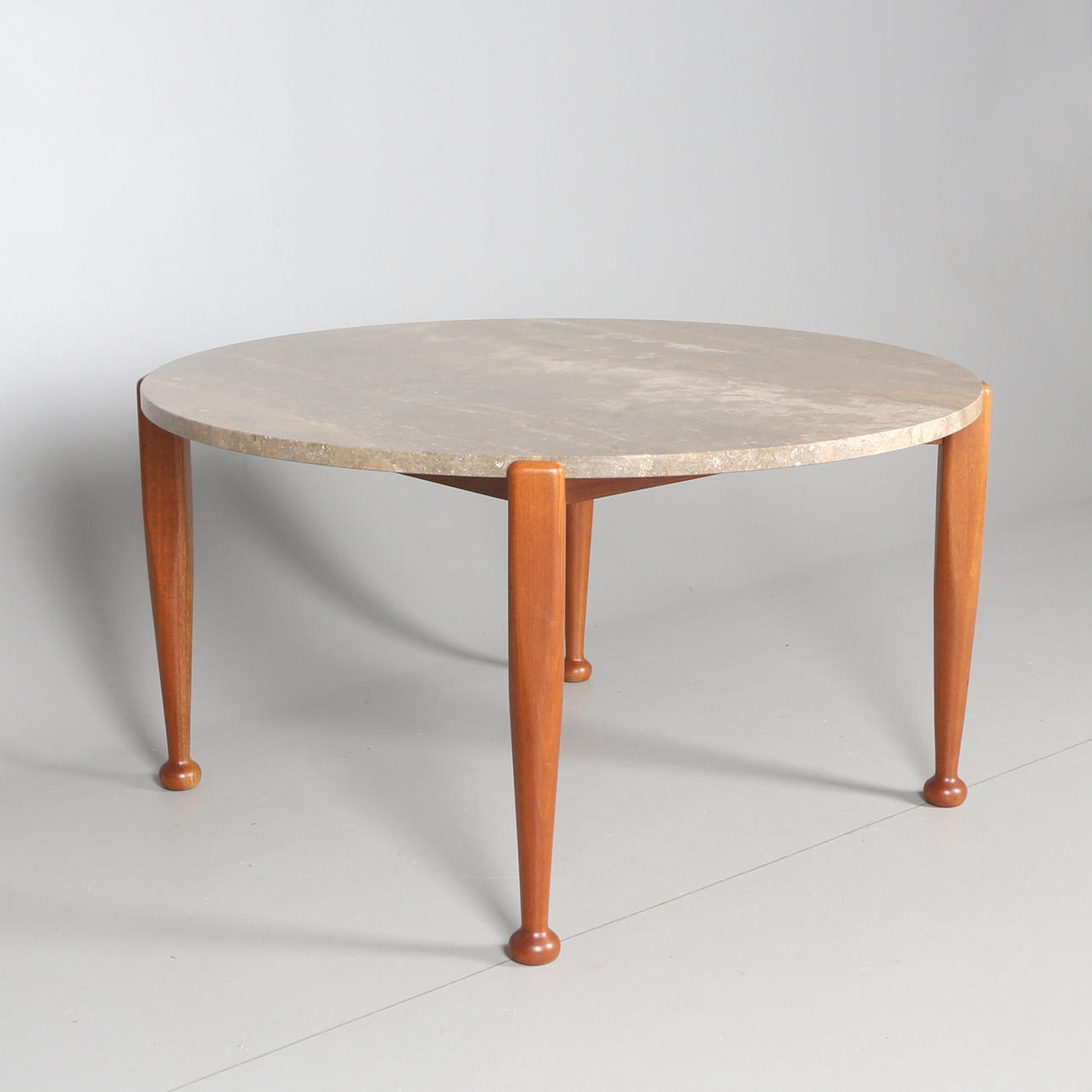 SOFFBORD, mahogny och travertin, Josef Frank, Svenskt Tenn, modell 965.