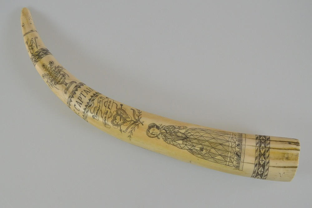 REPLIKA AV EN VALTAND, PLAST.