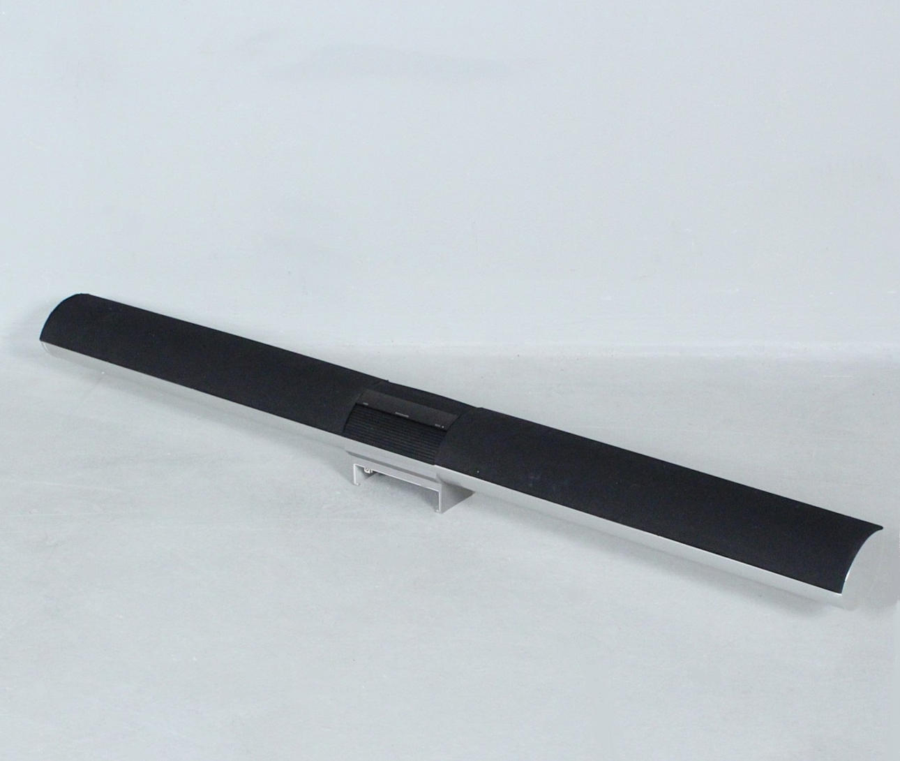 BANG & OLUFSEN. Altavoz 'Beolab 3500'.