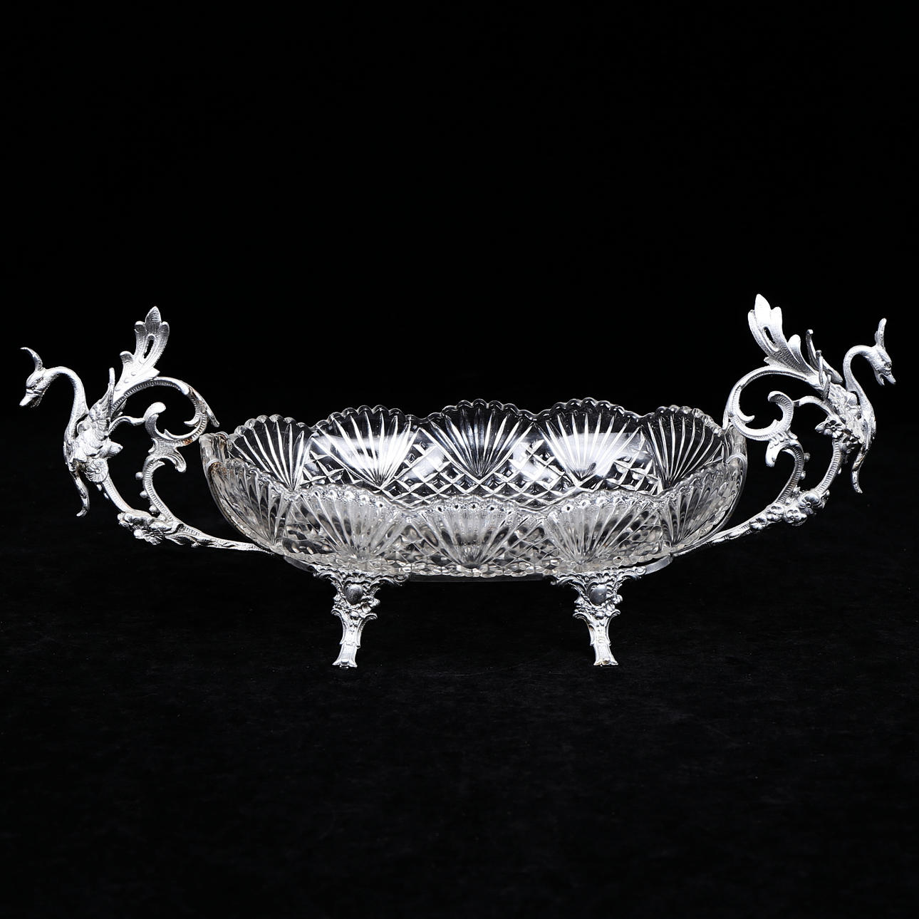 CUENCO, metal/vidrio.