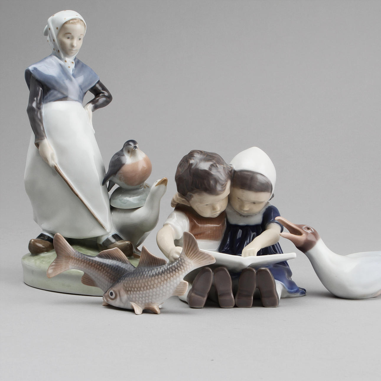 FIGURINER, 5 st, Bing & Gröndahl samt Royal Copenhagen, 1900-tal.